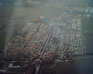 Luchtfoto Numansdorp 2005 - klik voor vergroting